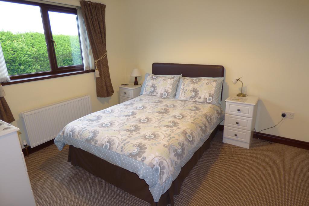 Ken-Mar House Bed And Breakfast Ballymoney Δωμάτιο φωτογραφία
